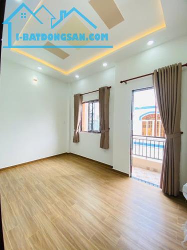 Bán nhà hẻm Bình Đông quận 8, 2 tầng 2Pn, (4x9m), chỉ 3.58 tỷ