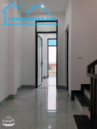 Bán nhà 3 tầng mới, view sông đẹp gần cầu Lai Thành, phường Đông Sơn, TP. THanh Hoá.