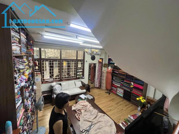 Cực Hiếm Trần Phú 35M2 6 Tầng Mặt Tiền 5M 14.95 Tỷ Lô Góc Đường Đẹp Gần Ô TÔ - 4