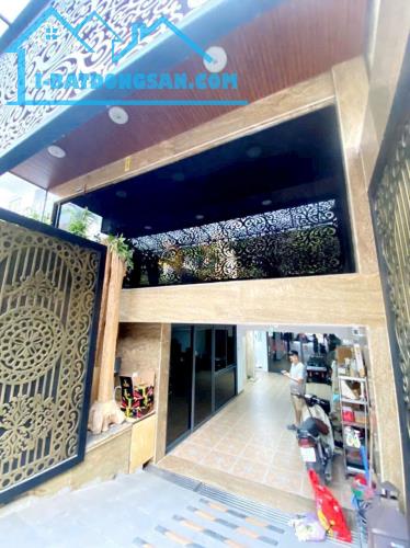 Biệt thự mỹ đình, 2 ô tô tránh, 2 thoáng trước sau
Diện tích 125m2, 6 tầng, mặt tiền 7. - 3