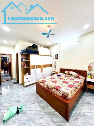 Bán Nhà Hẻm Xe Hơi, Lê Trọng Tấn, Tân Phú, 69M2, 4 Tầng, Chỉ 7.2 Tỷ - 3