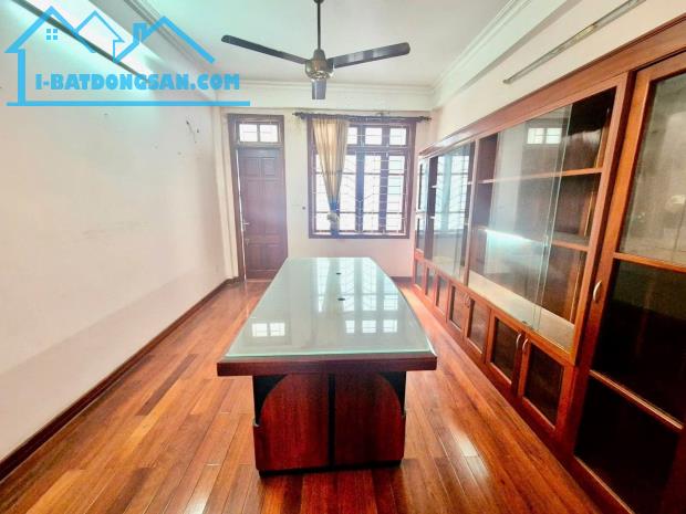 Bán nhà đặng tiến đông 63m2*5T, MT5M giá 11,5 tỷ ngõ ba gác gần hồ Hoàng Cầu