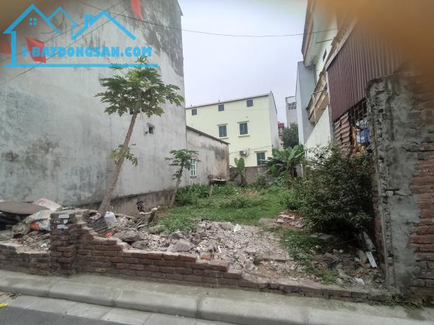 Full THỔ CƯ DT 62M2 MT 6,14m VUÔNG ĐẸP, DỄ THIẾT KẾ XÂY DỰNG KIM HOA MÊ LINH, GIÁ 3 TỴ