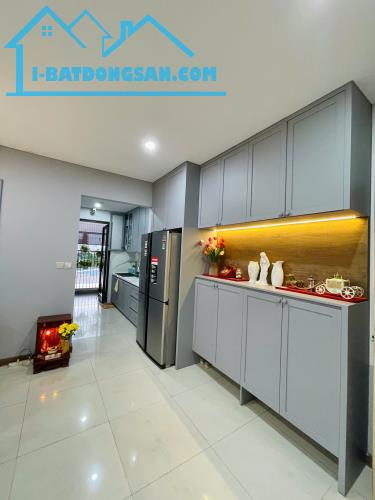 Bán Hà Đô Centrosa căn 3PN+ 138m2 Nội Thất Cao Cấp (CHÍNH CHỦ) - 2