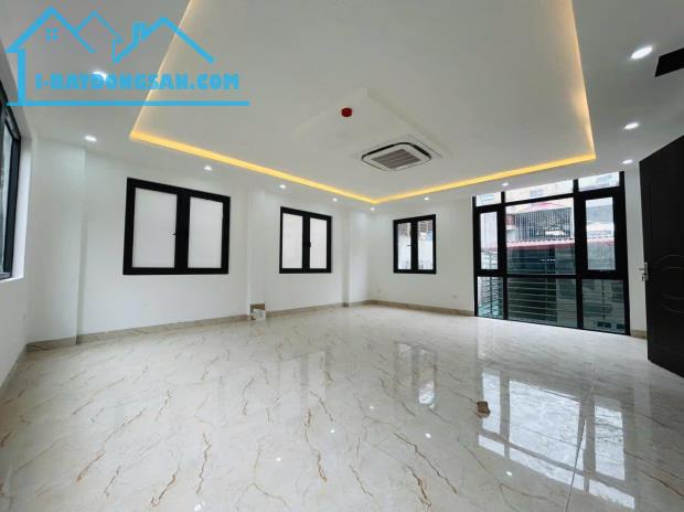 NHÀ PHỐ NGUYỄN CHÍ THANH, ĐỐNG ĐA – 7 TẦNG THANG MÁY XÂY MỚI