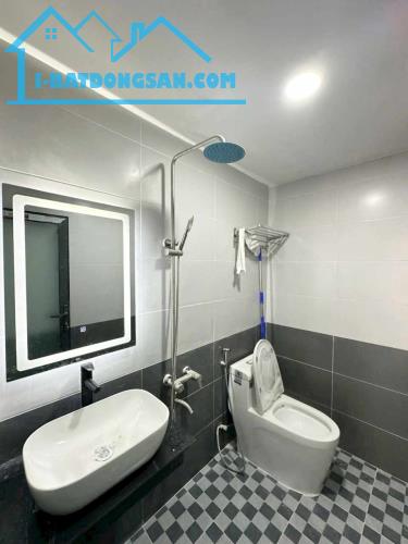 TRUNG TÂM TÂN PHÚ NGAY CHỢ VẢI PHÚ THỌ HÒA - NHÀ ĐẸP Ở NGAY - 52M2 (4x13) - CHỈ NHỈNH 4 TỶ - 3