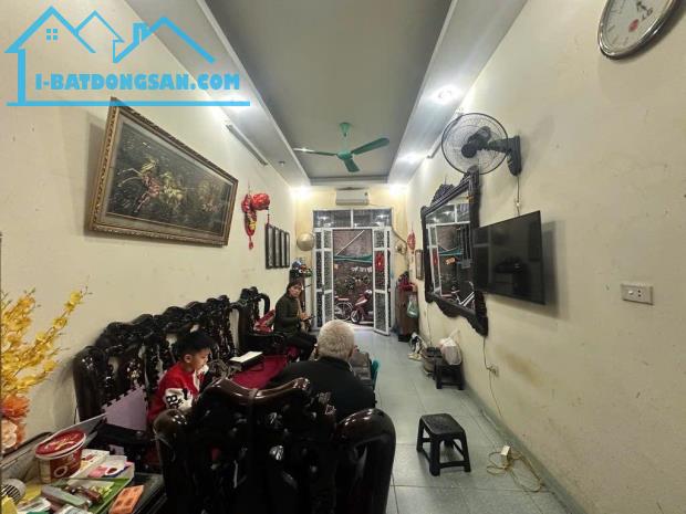 Cực Hiếm Đầu Tư Sinh Lời Phố Trần Khát Trân - Bán Đất Tặng 2 Nhà Xây 4 Tầng, - 2