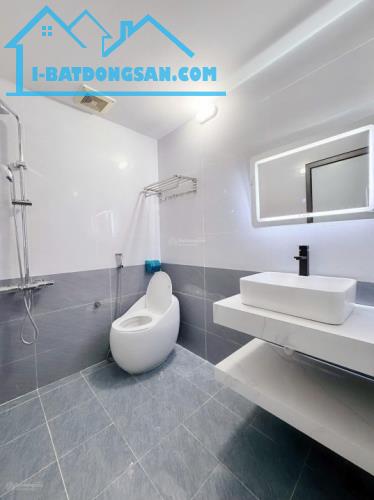 BÁN NHÀ ĐỊNH CÔNG THƯỢNG 48M2 x 4T 5PN Ô TÔ ĐỖ CỔNG FULL NỘI THẤT 9.X TỶ Nhà dân xây