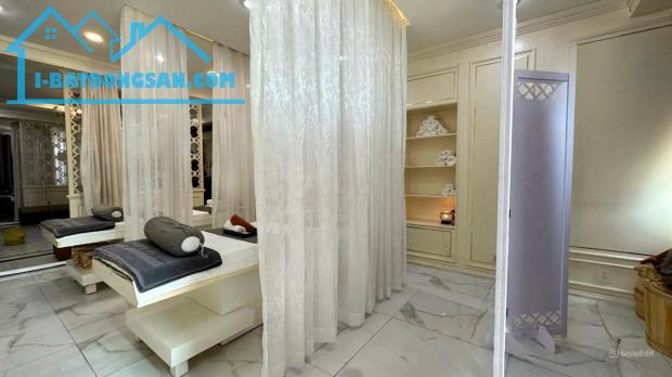 Bán tòa nhà 4 lầu khu dân cư D2D, Thống Nhất, Biên Hòa, 160m2, giá 23 tỷ.