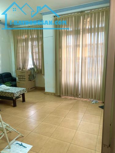 NHÀ MẶT TIỀN Q12 7.5 TỶ .DT 5X15 - 2