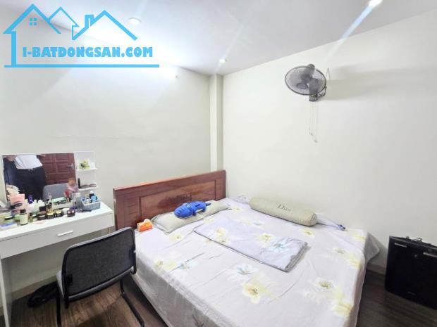 Bán Nhà Bằng Liệt, Hoàng Mai, gần ô tô, gần phố, 3 thoáng, 31m2, 6.55 tỷ (CTL) - 4