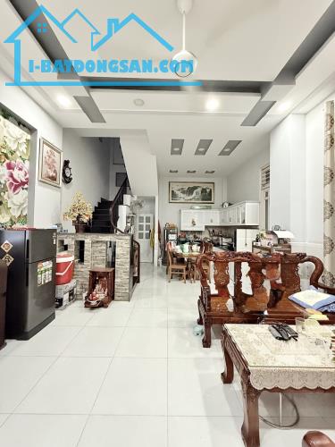 Bán nhà đường thạnh Lộc 15 phường thạnh Lộc quận 12 - 1