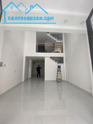 Bán nhà mới Trương Công Định, DT 4.5x10 - 4 tầng - giá chỉ 6.9 tỷ tl - 1