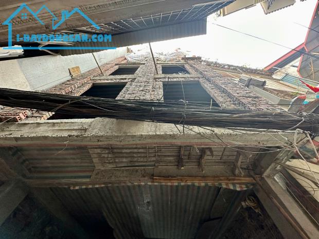 (Tin thật 100%) Bán CCMN 82m2 x 19CH tại Hồ Ba Mẫu - Nhà gần phố và ô tô đỗ - Dòng tiền