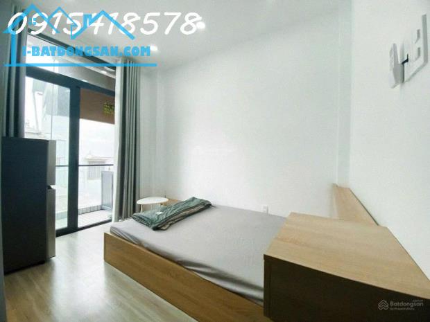 Bán Căn hộ dịch vụ mặt tiền đường  Thủ Đức 36 phòng full khách