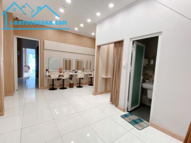 **Bán nhà mặt tiền** Tân Hải, P13, quận Tân Bình; (6*17) - khu nhà ga T3 - 2