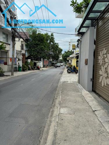 **Bán nhà mặt tiền** Tân Hải, P13, quận Tân Bình; (6*17) - khu nhà ga T3 - 4