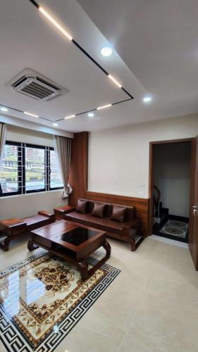 SIÊU HIẾM, nhà Cự Lộc 2 mặt tiền, có thang máy - 3