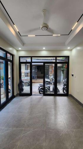 SIÊU HIẾM, nhà Cự Lộc 2 mặt tiền, có thang máy - 1