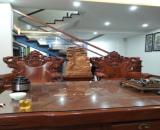 Bán nhà Nguyễn Văn Cừ - Long Biên: 2 thoáng, phân lô, ô tô vòng quanh, ô  chờ thang máy.