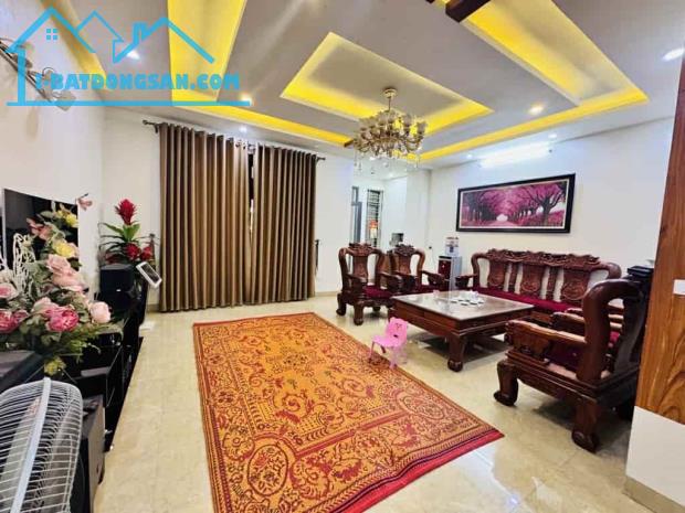 B.Á.N-N.H.À - PHỦ LỖ (SÓC SƠN) - Ô TÔ ĐỖ CỬA - ĐƯỜNG THÔNG - SÁT TRỤC ĐƯỜNG CHÍNH - 172M2