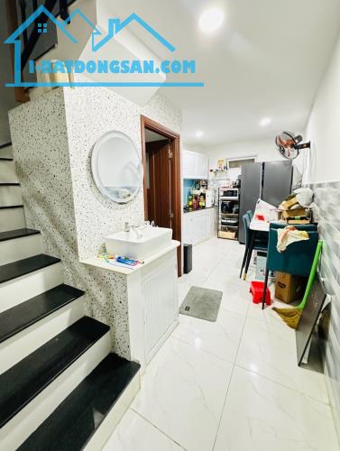 Nhà 3 TẦNG – NỘI THẤT CAO CẤP – khu AN NINH – chỉ 4.2 tỷ - 1