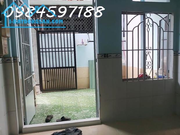 Giảm 200 tr giá chào mới 2,65 tỷ Bán gấp căn nhà Ngay Chợ Cầu giáp Gò Vấp sổ riêng 30m2 - 1