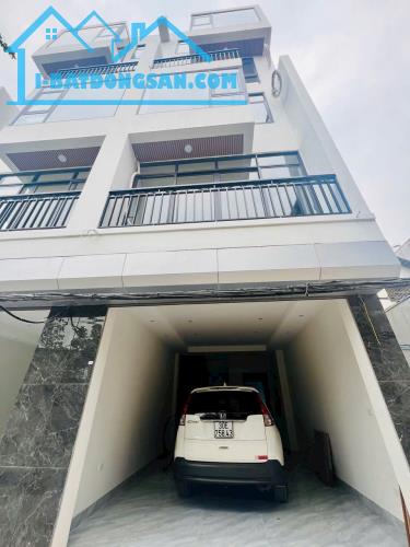 Bán nhà Bát Khối, Ngay cạnh cầu Vĩnh Tuy, Siêu thị Aeon Long Biên. 48m x 6T. Lh 0965858116 - 2