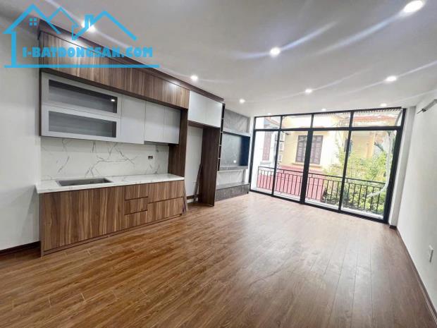 Bán nhà Bát Khối, Ngay cạnh cầu Vĩnh Tuy, Siêu thị Aeon Long Biên. 48m x 6T. Lh 0965858116 - 5