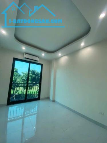 SIÊU PHẨM NHÀ MỚI HUYỀN KỲ, HÀ ĐÔNG LÔ GÓC, Ô TÔ TRÁNH, DT 33M2, 5 TẦNG CHỈ 5.9 TỶ - 4