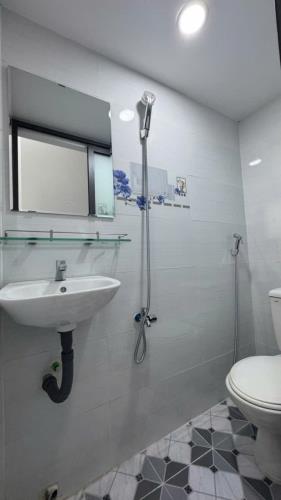 NHà cực hiếm Khuông Việt, 2 Tầng ,20m2, chỉ hơn 2 tỷ - 2