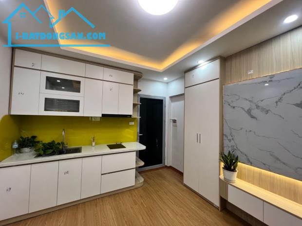 BÁN NHÀ TT 2 TẦNG, 80M2, PHỐ 8/3, QUYNH MAI, HAI BÀ TRƯNG - GIÁ CHỈ 2.9 TỶ - SỔ ĐỎ CHÍNH