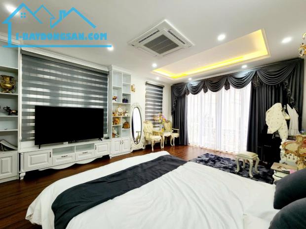ĐẲNG CẤP-XA HOA- GARA- LÔ GÓC-THANG  MÁY- Ô TÔ TRÁNH-BẠCH MAI- 50 x6T - 2