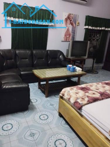 Bán nhà mặt đường Cam lộ,Hùng vương , HB. 3,5 tỷ, 3 tầng, 113m. - 1