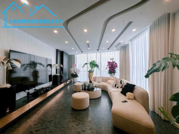 NHÀ VIP MẶT HỒ ĐỘI CẤN VIEW TRIỆU ĐÔ- FULL NỘI THẤT 8 TẦNG- THANG MÁY-KINH DOANH