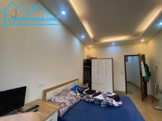 CHO THUÊ NHÀ 5 TẦNG FULL NỘI THẤT,  LẠC LONG QUÂN, TÂY HỒ,  15 triệu/tháng - 1
