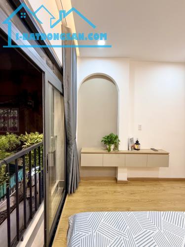Nhà đẹp đầy đủ nội thất Bình Thạnh ở liền. - 2