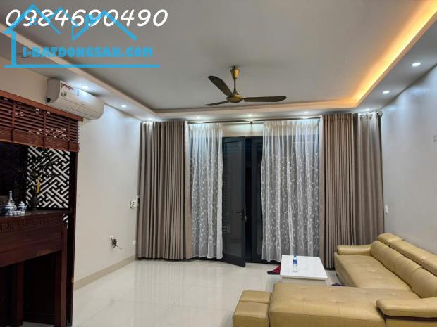 Cho thuê nhà nguyên căn Lai Xá - Hoài Đức DT 75m2, 3 tầng, full nội thất, giá 10tr/tháng - 3