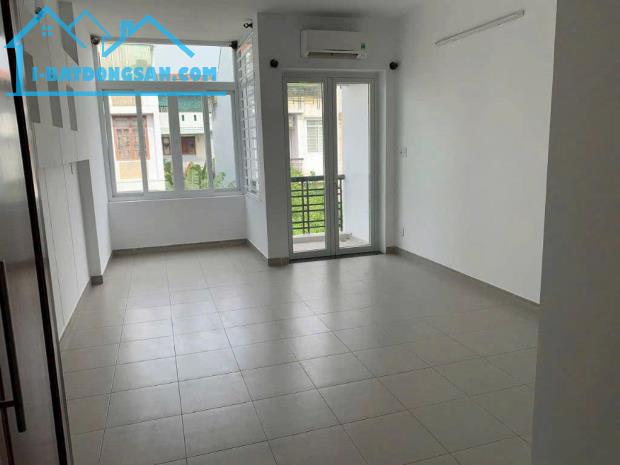 Nhà phố khu đô thị An Khánh, An Phú Quận 2