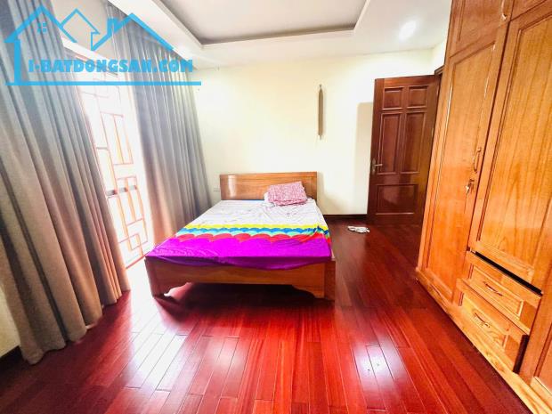 Bán biệt thự lô góc, view vườn hoa, oto tránh, vỉa hè, KĐT  Xuân Phương - 150 m2x4T,