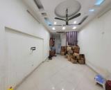 CỰC HIẾM- GẦN PHỐ- TRẦN KHÁT CHÂN-HAI BÀ TRƯNG- 60 M X 4T, GI.Á NGÃ CÂY