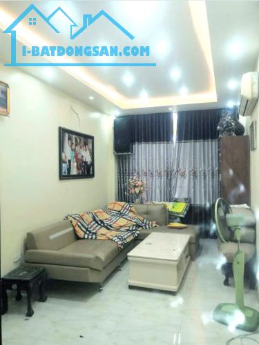 Bán nhà Đông Khê, Đông Khê, Ngô Quyền, Hải Phòng. 4 tầng, 60m2, 6,1 tỷ. Ngang 3,2m, d1 - 5