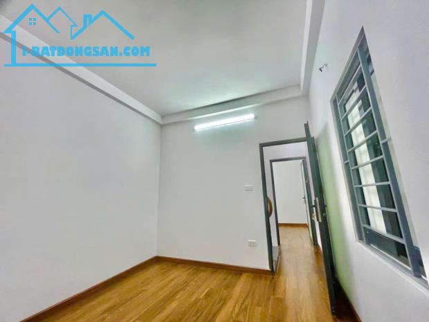 Nhà Đẹp Bùi Xương Trạch -25m2 3 tầng - 2