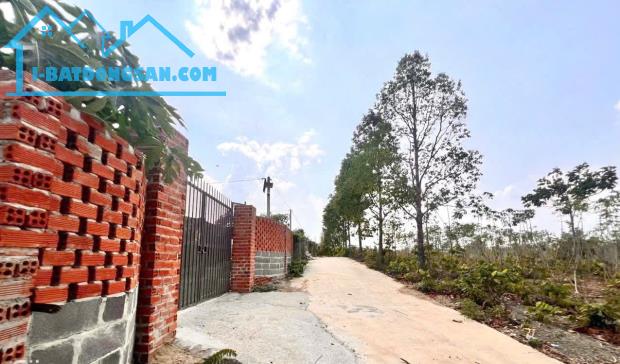 📣Bán #Đất 2lô LKe 10x30 #650triệu ngay khu du lịch Troh Bưh Hẻm Tỉnh Lộ 1 Enuol Buôn Đôn - 1