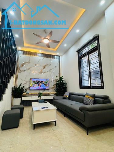 Nhà mặt tiền CĂN NHÀ VÀNG TRONG LÀNG ĐẠI MỖ- GẦN CHỢ- GẦN TRƯỜNG - 2