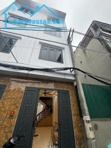 BÁN NHÀ MỚI KÍNH COONG ĐẠI MỖ, NGÕ Ô TÔ TRÁNH, SÁT LÊ QUANG ĐẠO