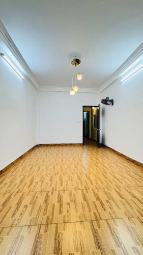 Bán Nhà Tây Sơn. Đống Đa. Ô Tô. Kinh Doanh. DT 52m2. MT 4m. 5 Tầng. Giá 18,9 Tỷ.