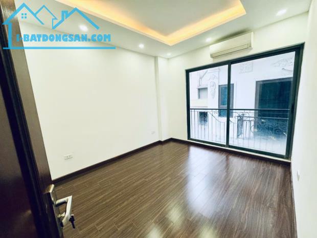 CỰC HIẾM BÁN NHÀ PHỐ TRẠM 40M ,5 NGỦ , NGÕ BA GÁC TRÁNH THÔNG TỨ TUNG NHỈNH 7TỶ - 3