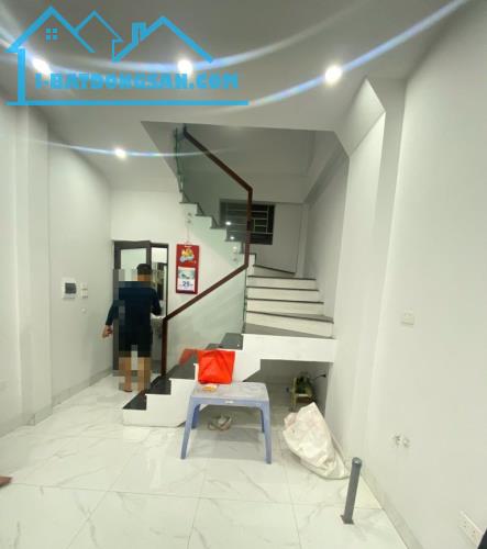 NHÀ MỚI ĐÔNG NGẠC – NGÕ THÔNG, Ô TÔ ĐỖ CỬA – 2 THOÁNG, GẦN CHỢ, GẦN PHỐ. - 4