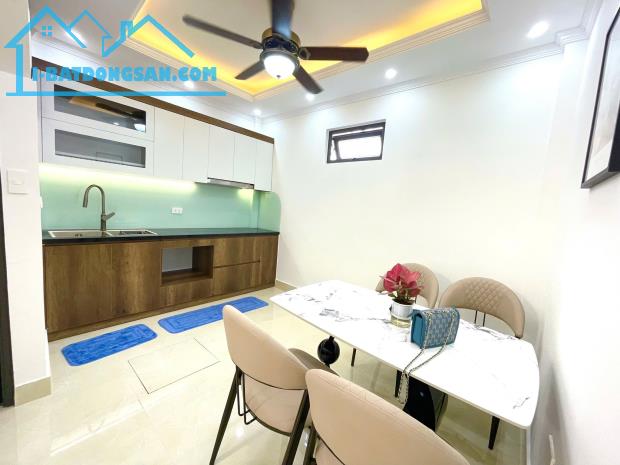 TUYỆT TÁC CÓ 1 0 2 KIM GIANG NHÀ ĐẸP DÂN XÂY 35M2-4 TẦNG, FULL ĐỒ, SÁT KĐT CHỈ 6.8 TỶ - 1